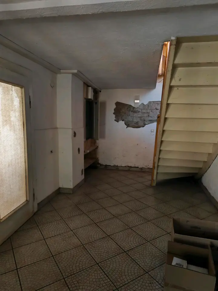 4 Zimmer Wohnung mit 130 m² in Gera – Bild 4