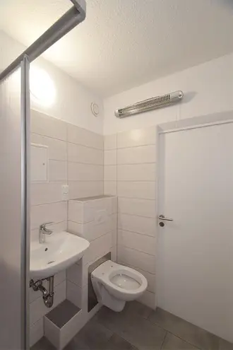 1 Zimmer Wohnung mit 33 m² in Halle (Saale) – Bild 4