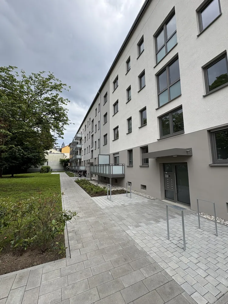 4 Zimmer Wohnung mit 62 m² in Frankfurt am Main – Bild 1