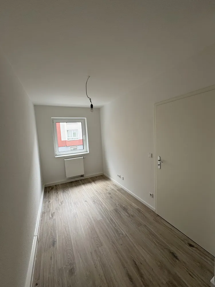 4 Zimmer Wohnung mit 62 m² in Frankfurt am Main – Bild 3