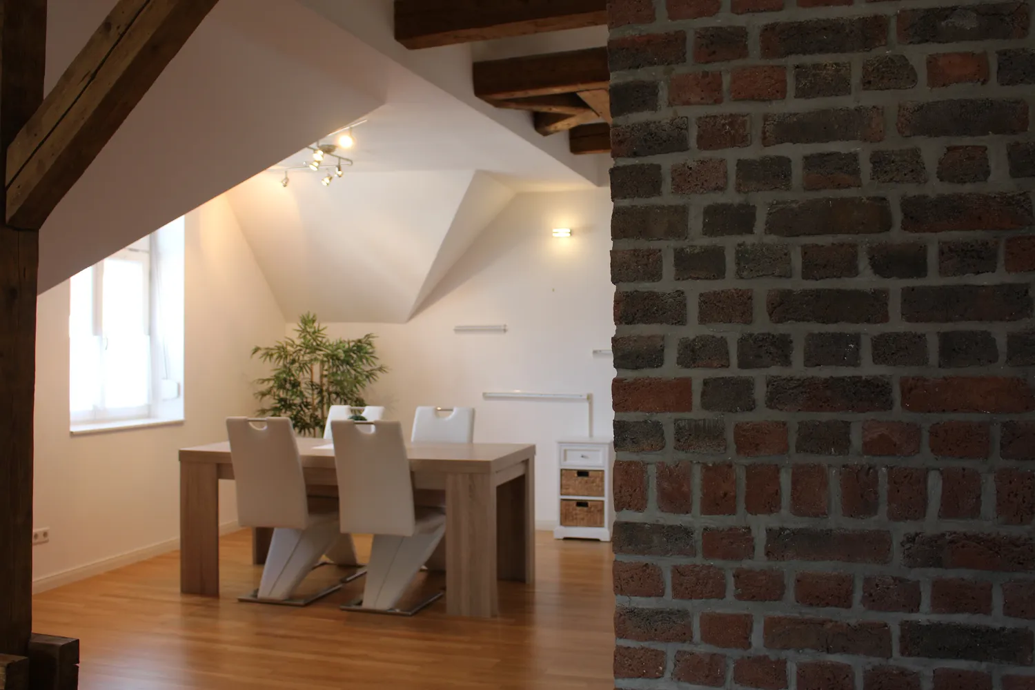 2 Zimmer Wohnung mit 70 m² in Landshut – Bild 1