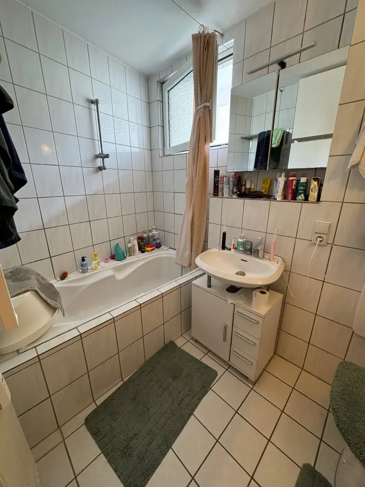 3 Zimmer Wohnung mit 76 m² in Wiesbaden – Bild 4