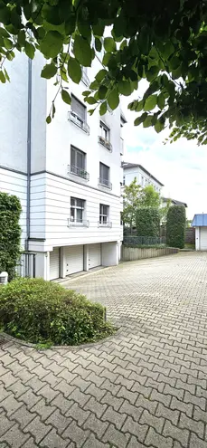 3 Zimmer Wohnung mit 81 m² in Dresden – Bild 2