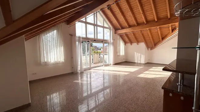 3 Zimmer Wohnung mit 100 m² in Karlsruhe – Bild 1