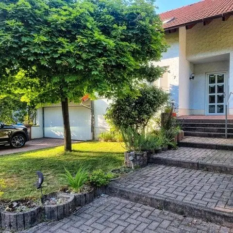 7 Zimmer Haus mit 192 m² in Saarbrücken – Bild 3