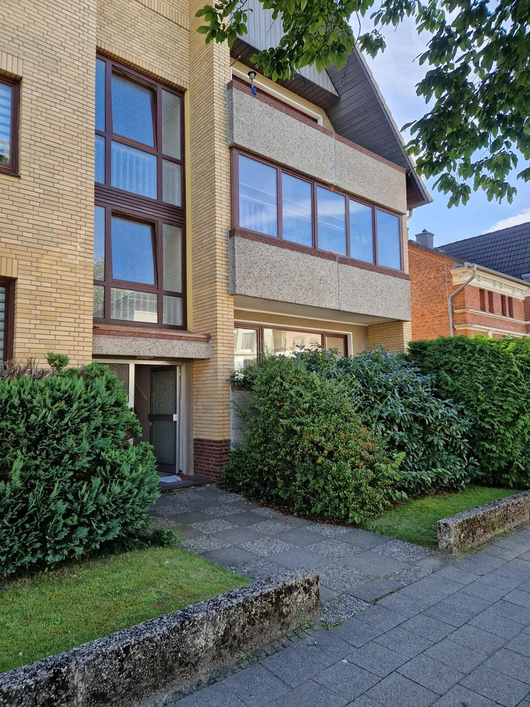 2 Zimmer Wohnung mit 69 m² in Neumünster – Bild 2