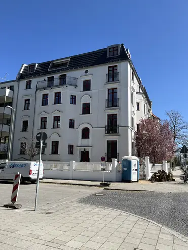 3 Zimmer Wohnung mit 99 m² in München – Bild 6