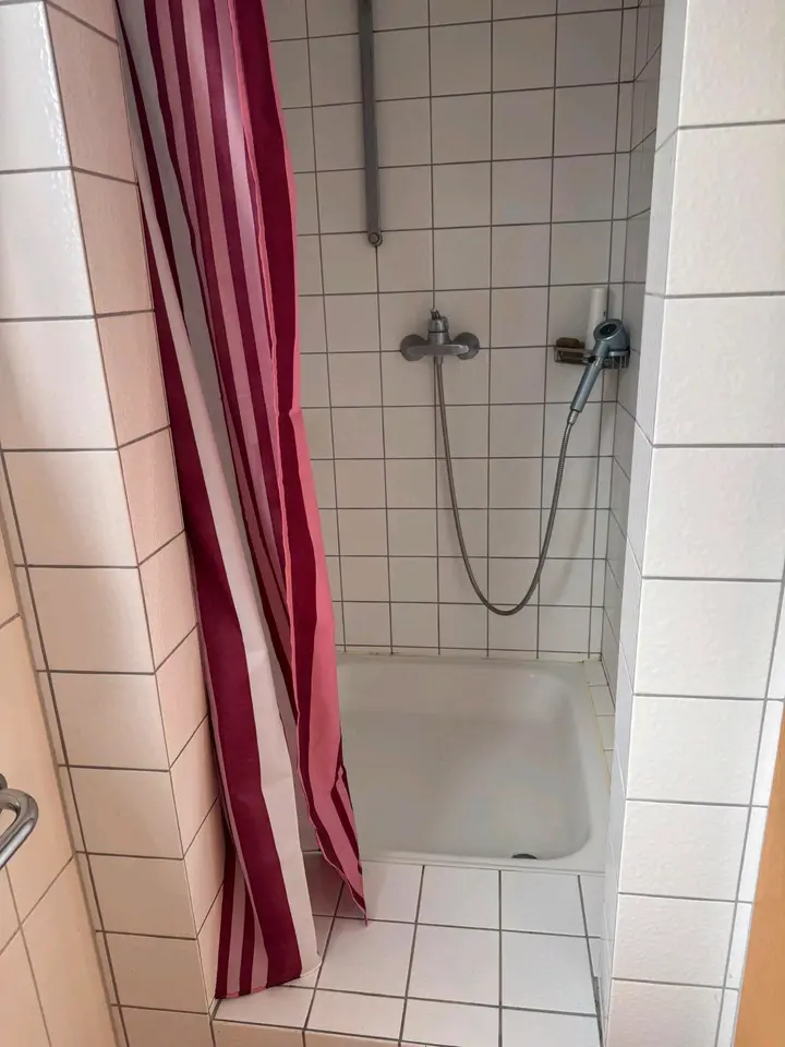 WG-Zimmer mit 12 m² in Friedrichshafen – Bild 6