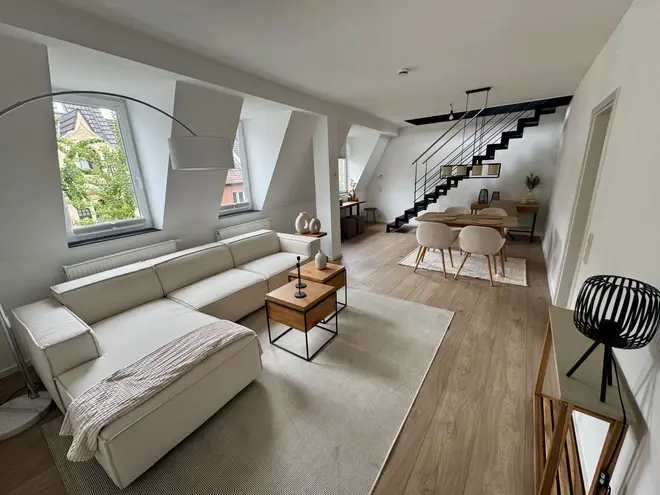 3 Zimmer Wohnung mit 100 m² in Köln – Bild 2