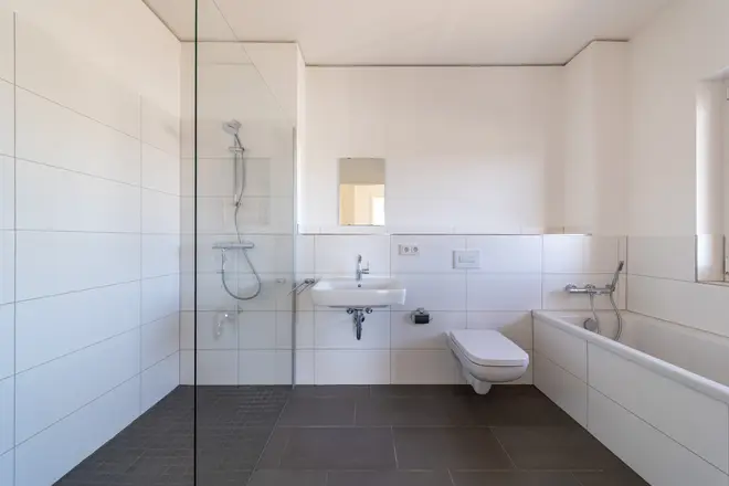 5 Zimmer Wohnung mit 114 m² in Halle (Saale) – Bild 3