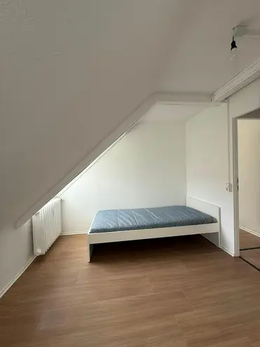 WG-Zimmer mit 14 m² in Stuttgart – Bild 2
