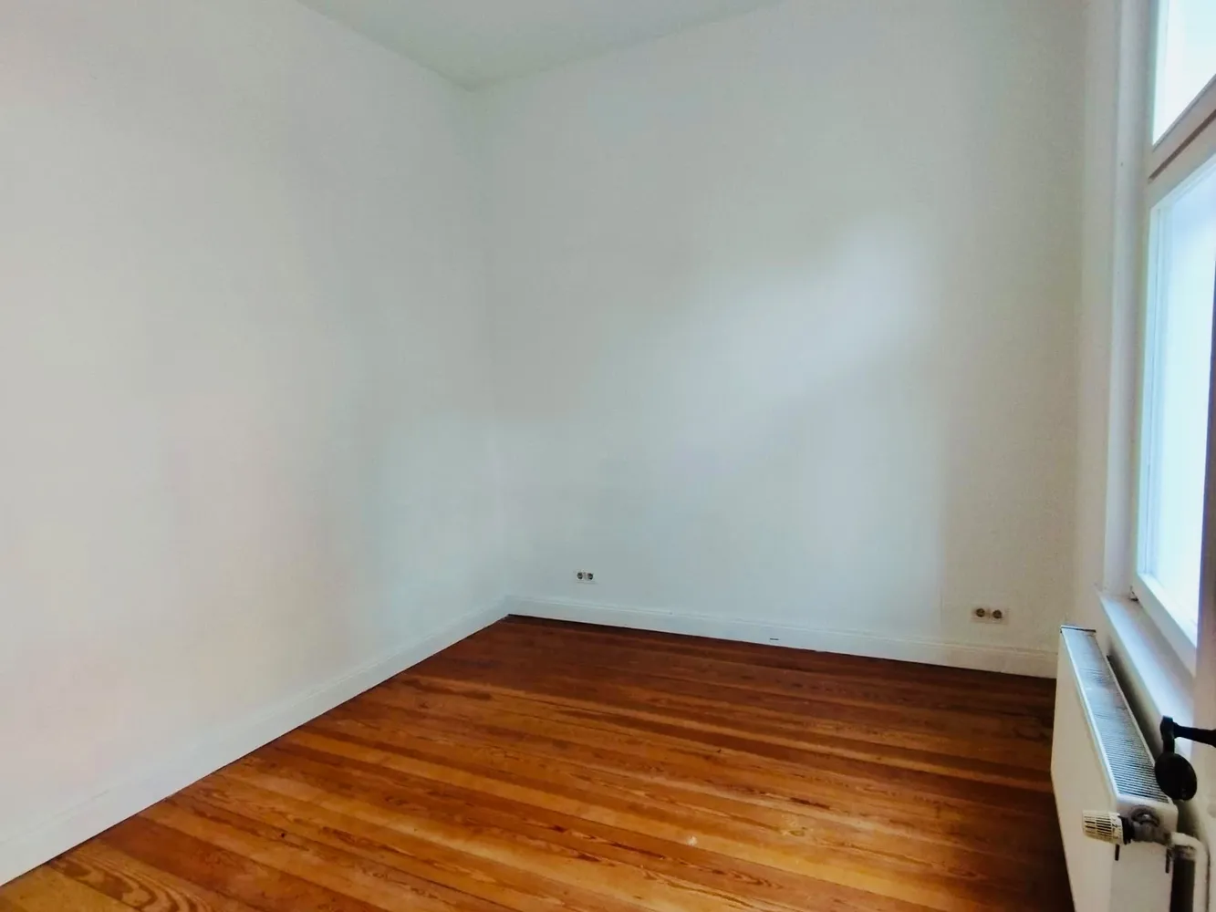 5 Zimmer Wohnung mit 93 m² in Lübeck – Bild 6