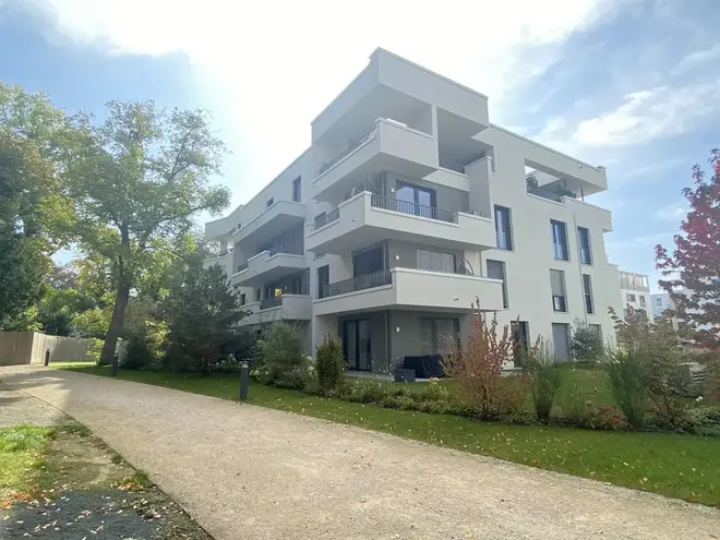 2 Zimmer Wohnung mit 78 m² in Frankfurt am Main – Bild 1