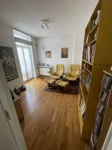 8 Zimmer Haus mit 195 m² in Wiesbaden – Bild 3