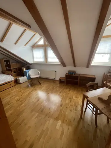 8 Zimmer Haus mit 195 m² in Wiesbaden – Bild 5
