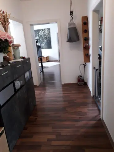 3 Zimmer Wohnung mit 72 m² in Düsseldorf – Bild 2