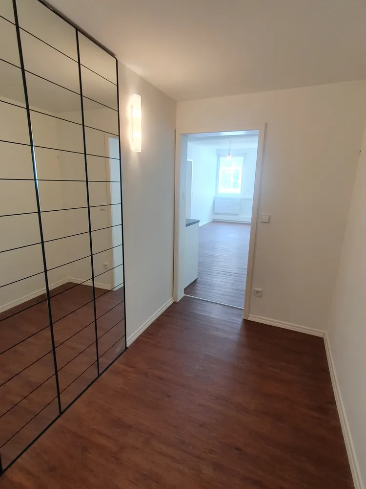 4 Zimmer Wohnung mit 98 m² in Esslingen am Neckar – Bild 2