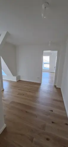 5 Zimmer Wohnung mit 210 m² in Hamburg – Bild 11