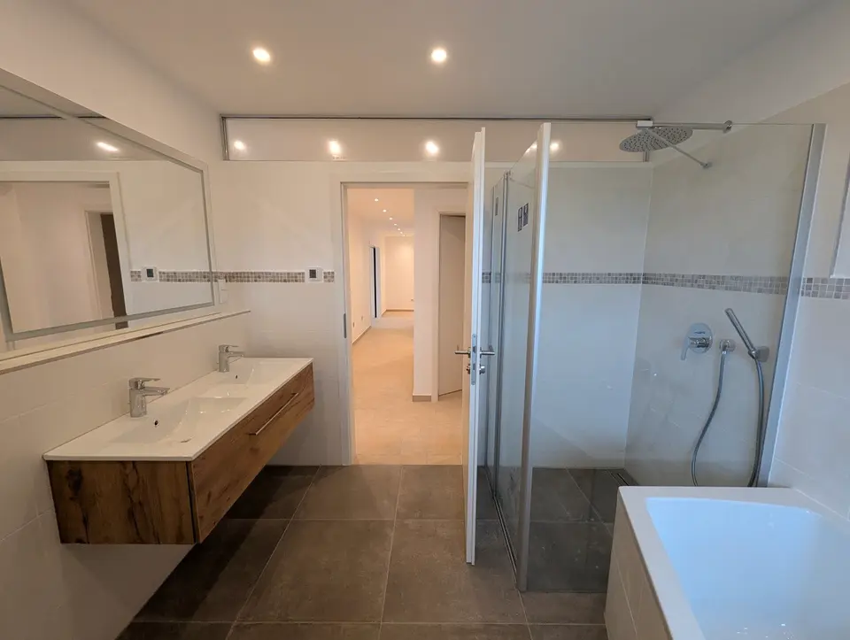 5 Zimmer Wohnung mit 113 m² in Landshut – Bild 4