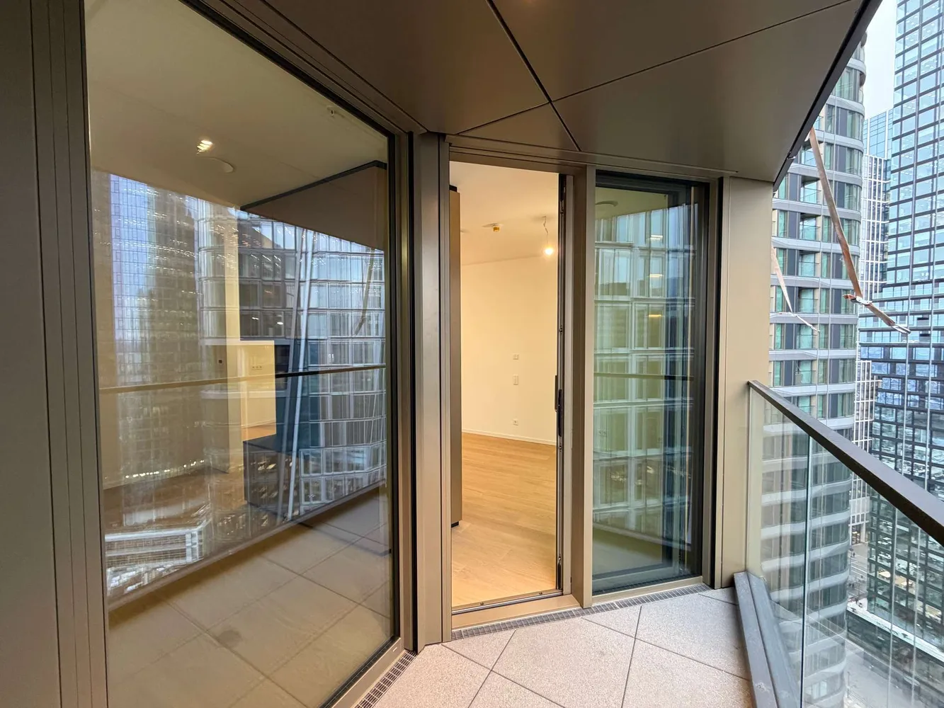 2 Zimmer Wohnung mit 52 m² in Frankfurt am Main – Bild 11