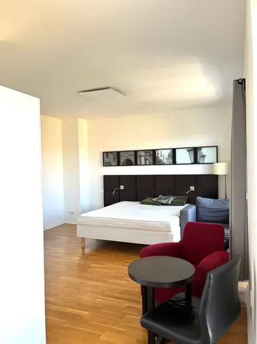 1 Zimmer Wohnung mit 28 m² in Dresden – Bild 2