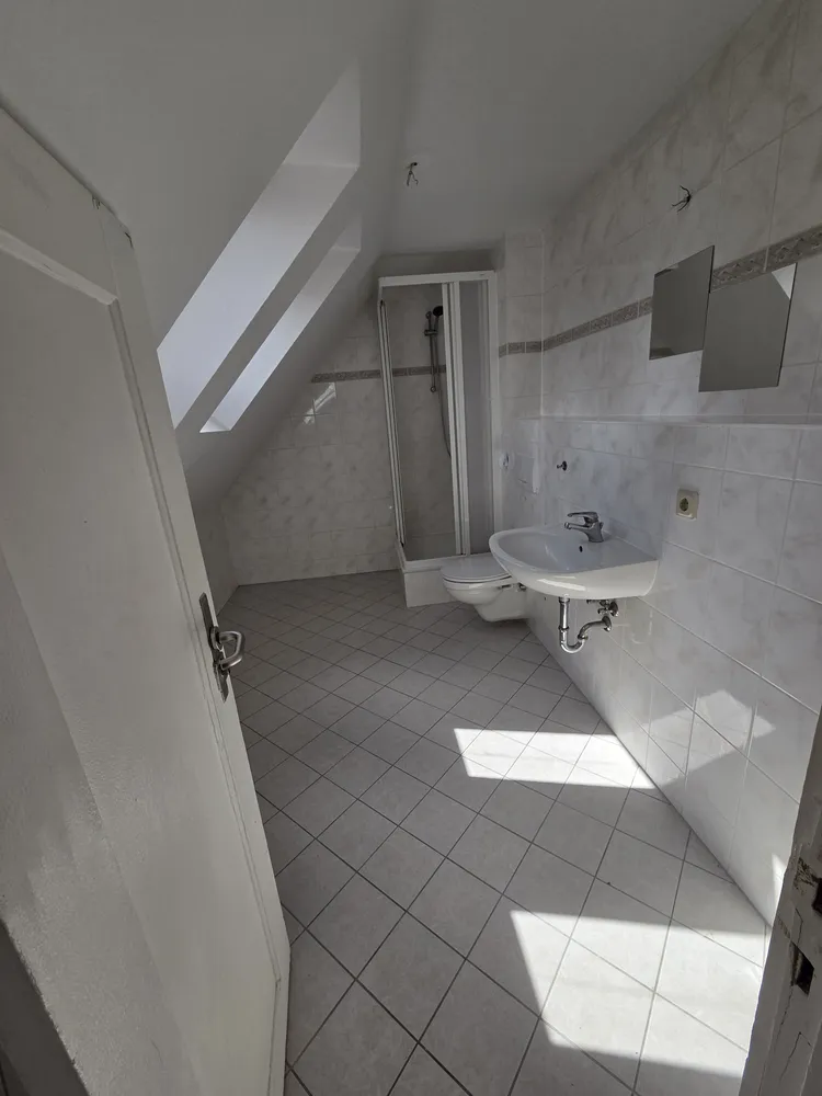 2 Zimmer Wohnung mit 55 m² in Neubrandenburg – Bild 3