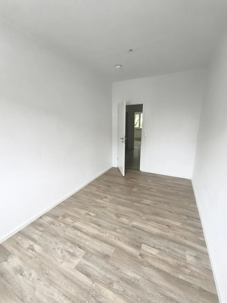 3 Zimmer Wohnung mit 63 m² in Neubrandenburg – Bild 8