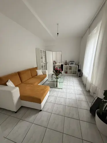 2 Zimmer Wohnung mit 60 m² in Neuss – Bild 1