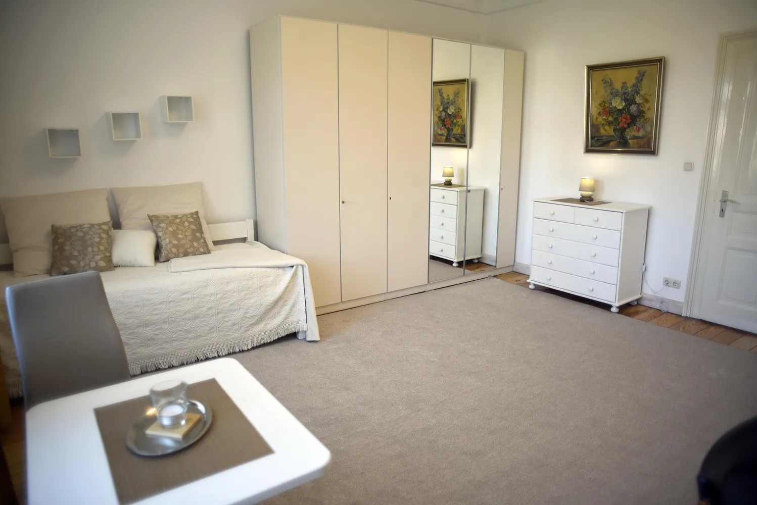 4 Zimmer Wohnung mit 145 m² in Erlangen – Bild 1
