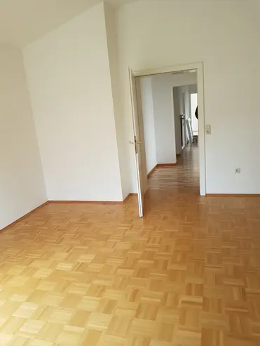 4 Zimmer Wohnung mit 120 m² in Gießen – Bild 4