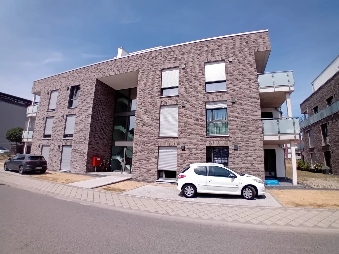 2 Zimmer Wohnung mit 65 m² in Düren – Bild 2