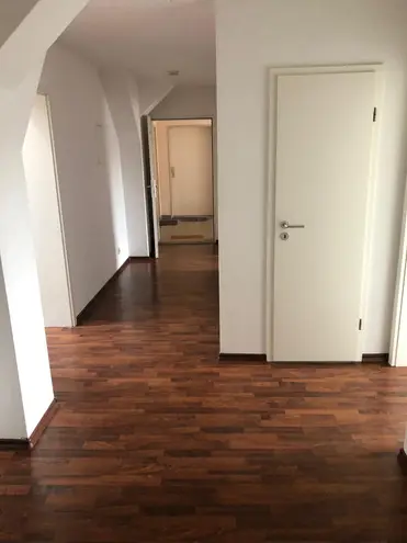 3 Zimmer Wohnung mit 77 m² in Magdeburg – Bild 3