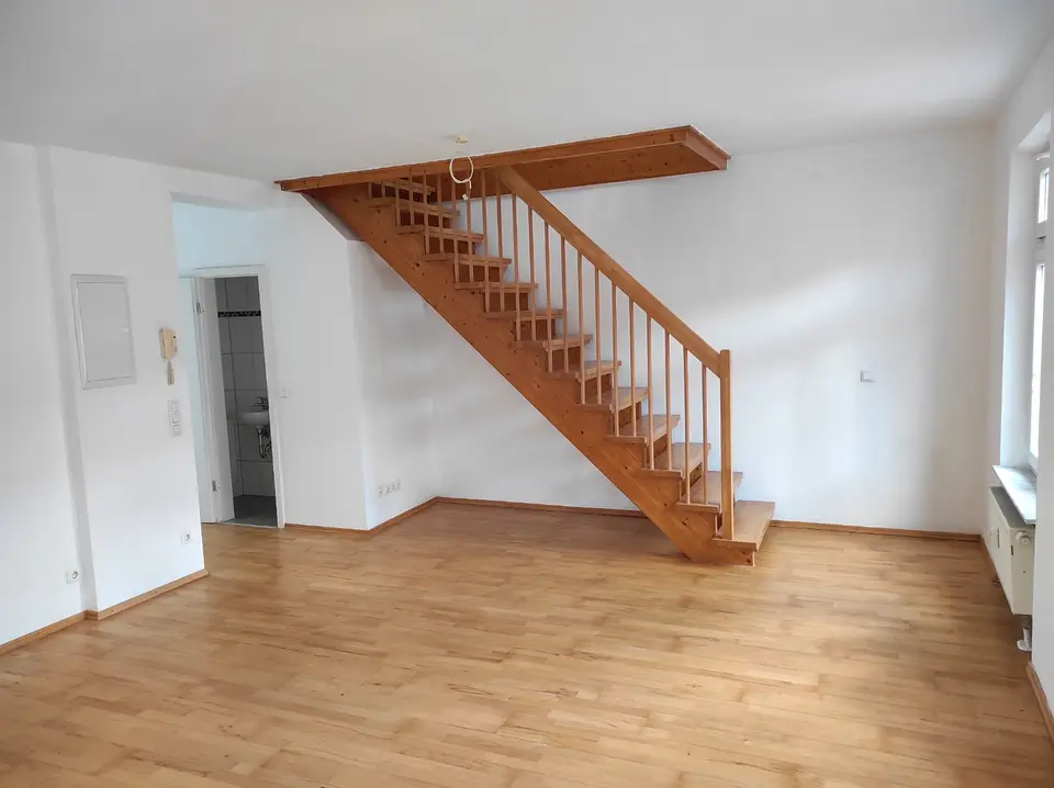 3 Zimmer Wohnung mit 70 m² in Fürth – Bild 2