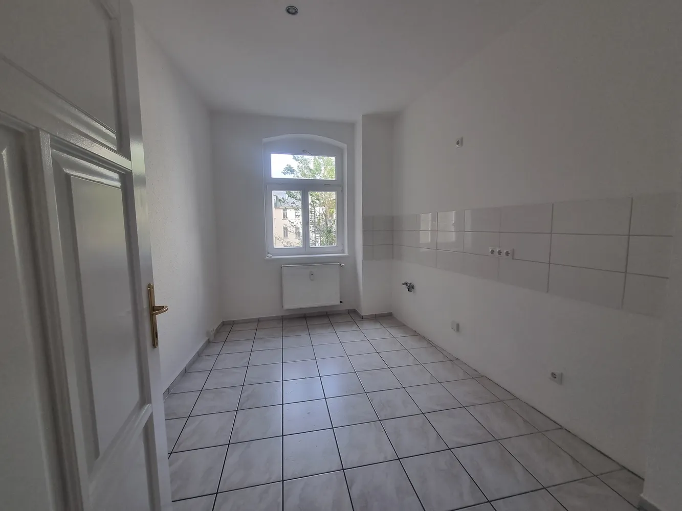 5 Zimmer Wohnung mit 150 m² in Halle (Saale) – Bild 4