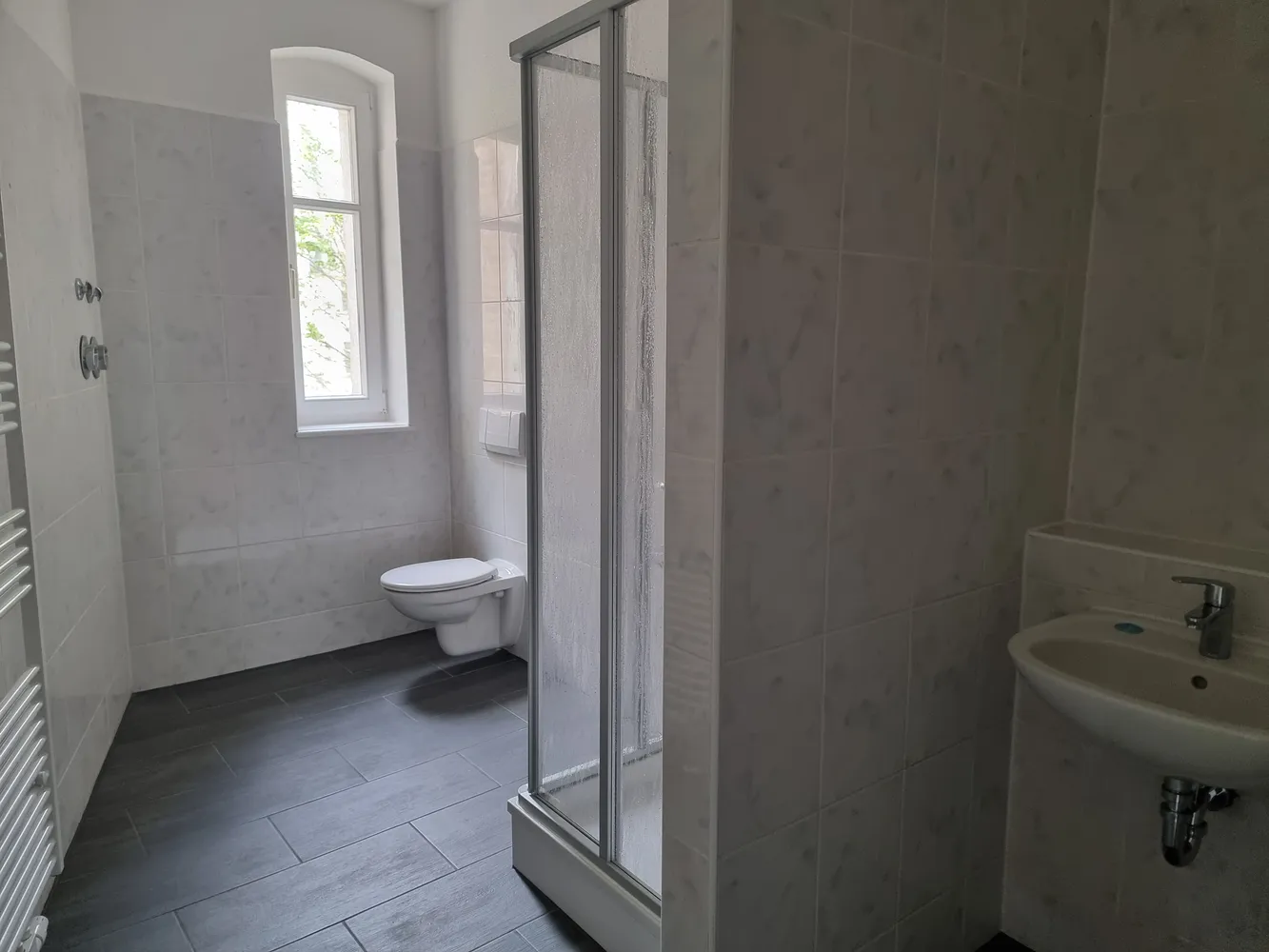 5 Zimmer Wohnung mit 150 m² in Halle (Saale) – Bild 5