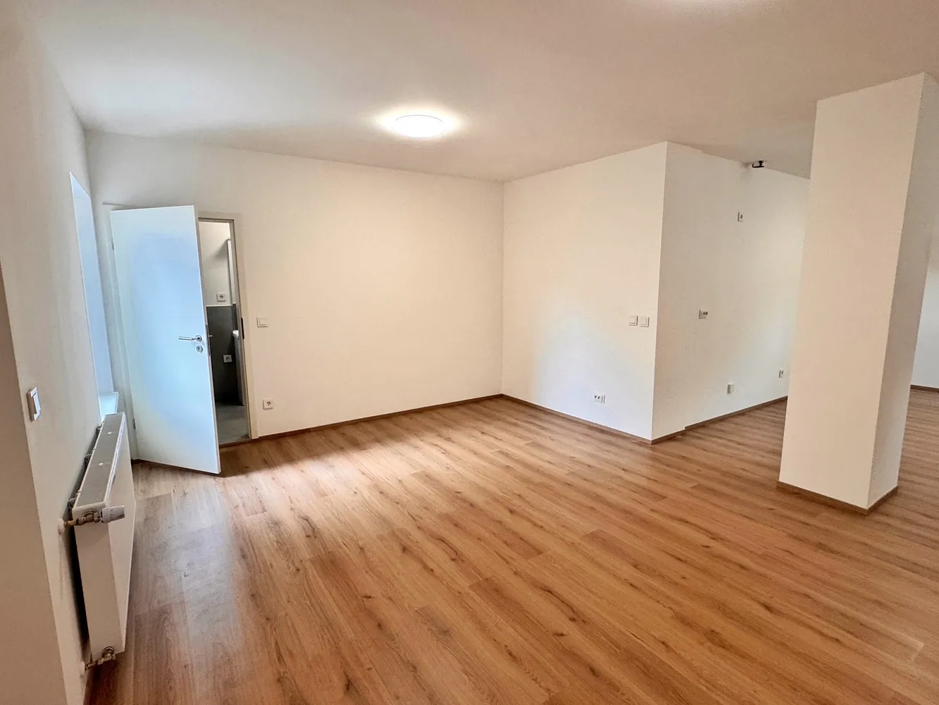 7 Zimmer Wohnung mit 145 m² in Oberhausen – Bild 1