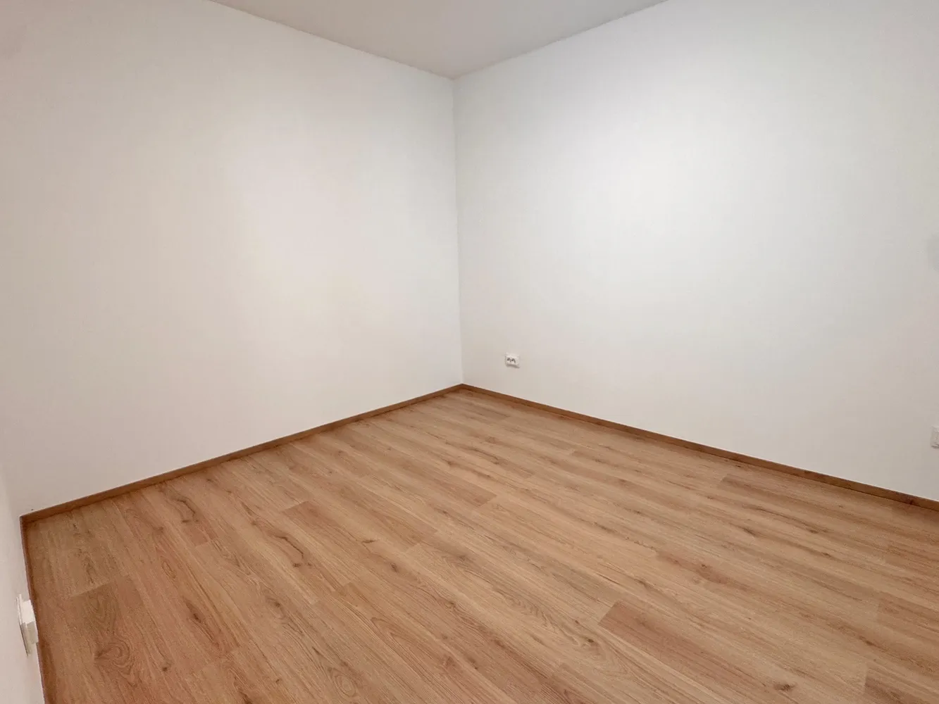 7 Zimmer Wohnung mit 145 m² in Oberhausen – Bild 12