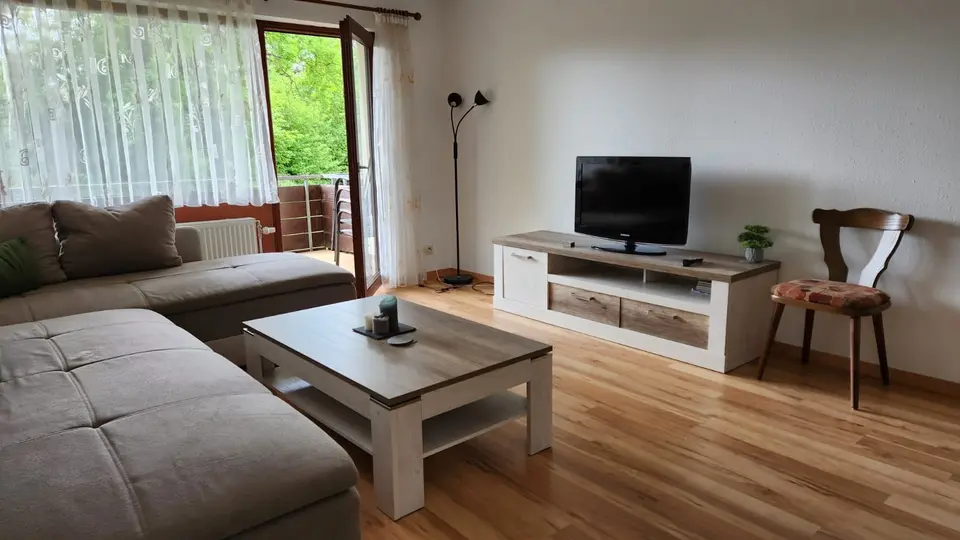 3 Zimmer Wohnung mit 60 m² in Friedrichshafen – Bild 2
