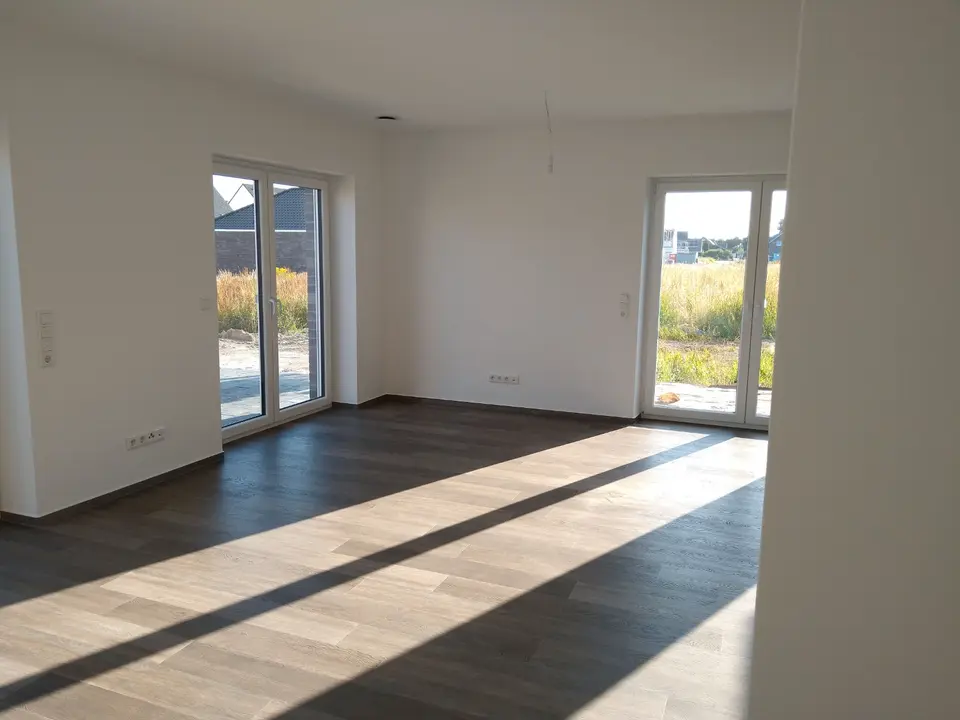 5 Zimmer Wohnung mit 110 m² in Wilhelmshaven – Bild 2