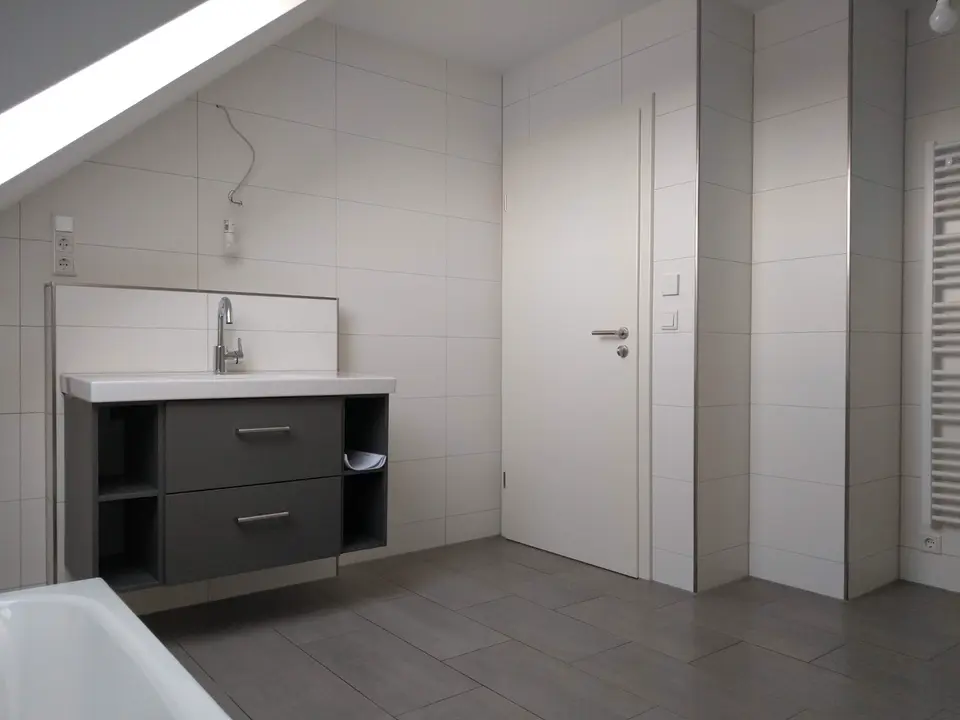 5 Zimmer Wohnung mit 110 m² in Wilhelmshaven – Bild 7