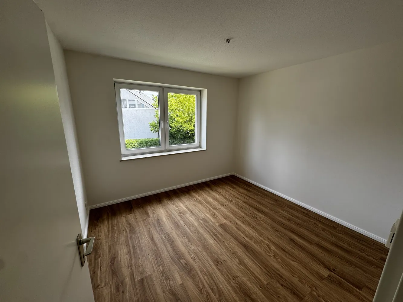 4 Zimmer Wohnung mit 84 m² in Lübeck – Bild 8
