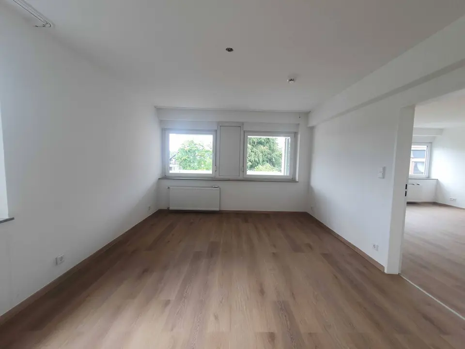 2 Zimmer Wohnung mit 70 m² in Leverkusen – Bild 3