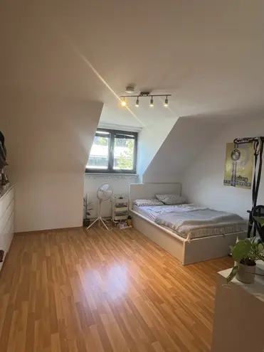3 Zimmer Wohnung mit 70 m² in München – Bild 7