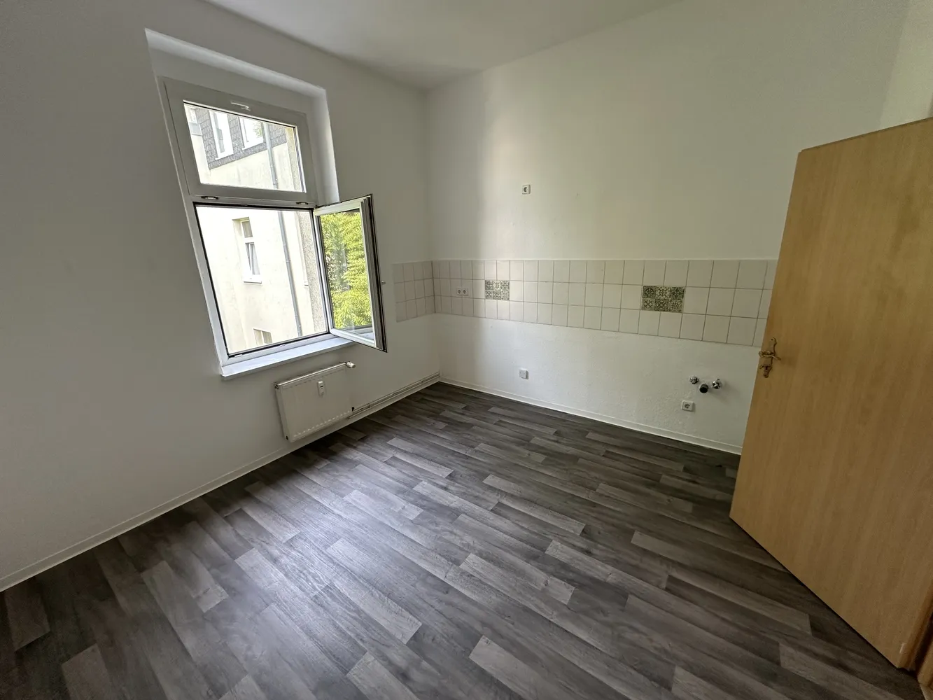2 Zimmer Wohnung mit 82 m² in Magdeburg – Bild 5