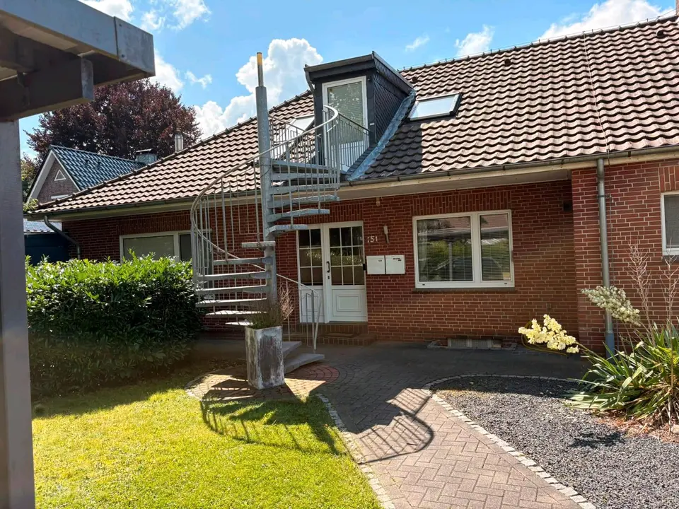 3 Zimmer Wohnung mit 107 m² in Wilhelmshaven – Bild 1