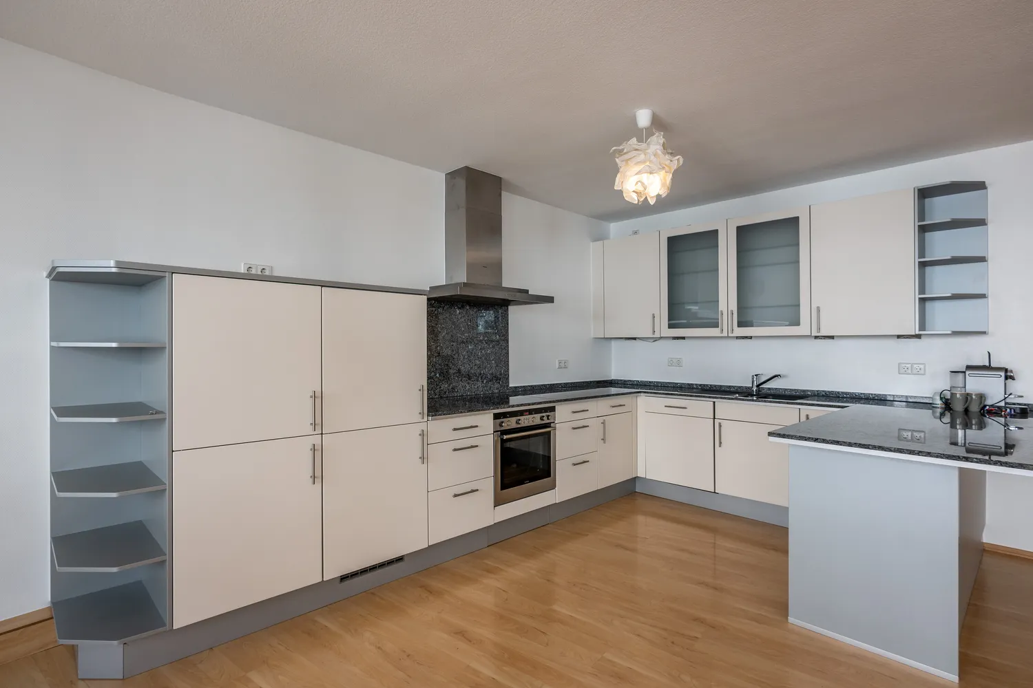 5 Zimmer Wohnung mit 190 m² in Esslingen am Neckar – Bild 6