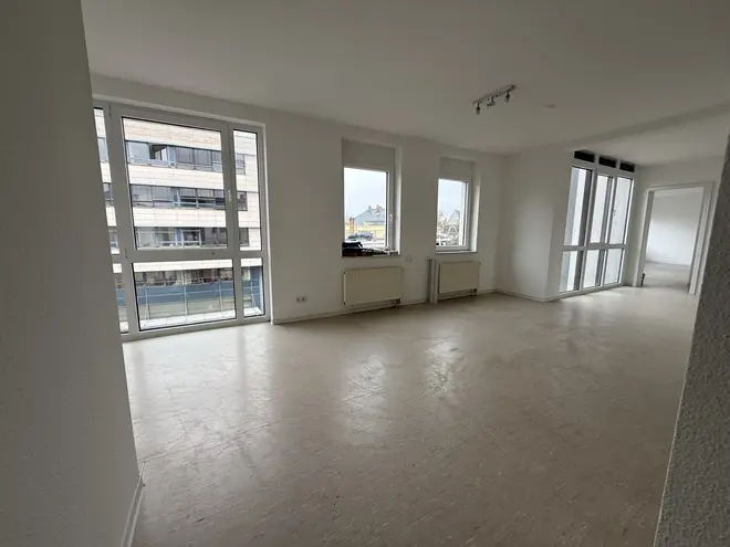 7 Zimmer Wohnung mit 35 m² in Gießen – Bild 7