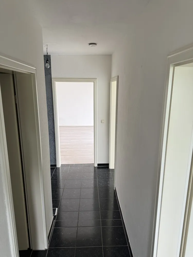 2 Zimmer Wohnung mit 68 m² in Düren – Bild 4