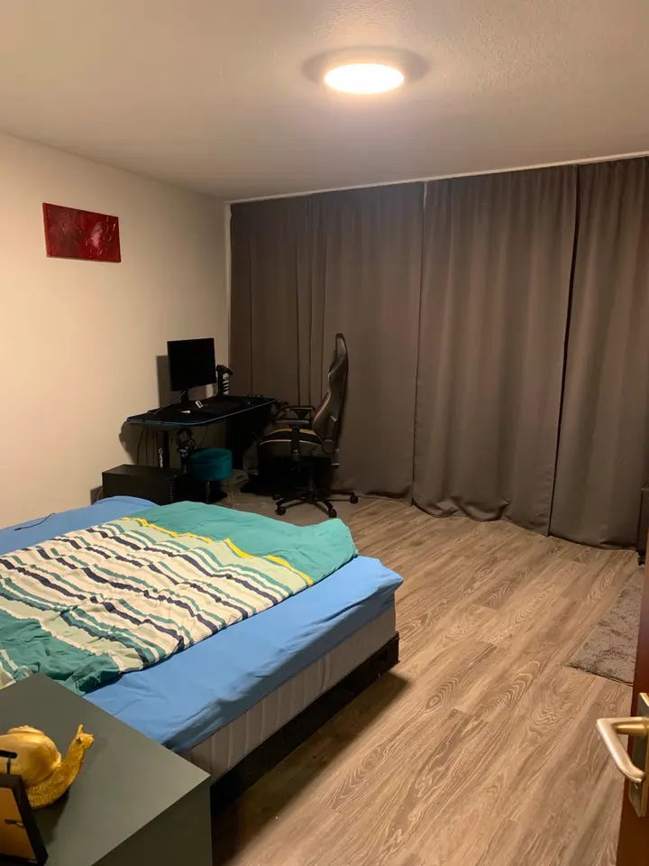 2 Zimmer Wohnung mit 60 m² in Köln – Bild 2