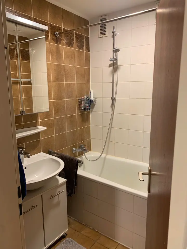 2 Zimmer Wohnung mit 60 m² in Köln – Bild 4